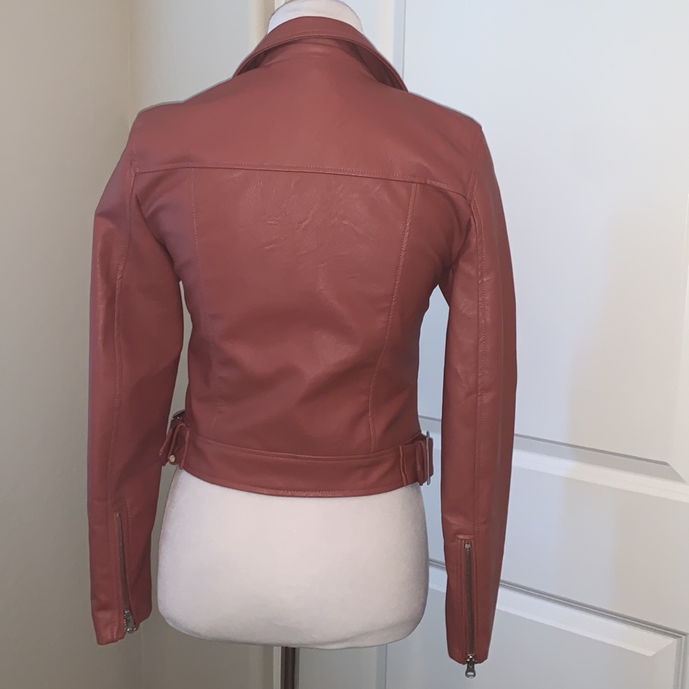 LOVE TREE BRAND NEW WITH TAG SIZE SMALL GORGEOUS FAUX LEATHER JACKET - Picture 4 of 9